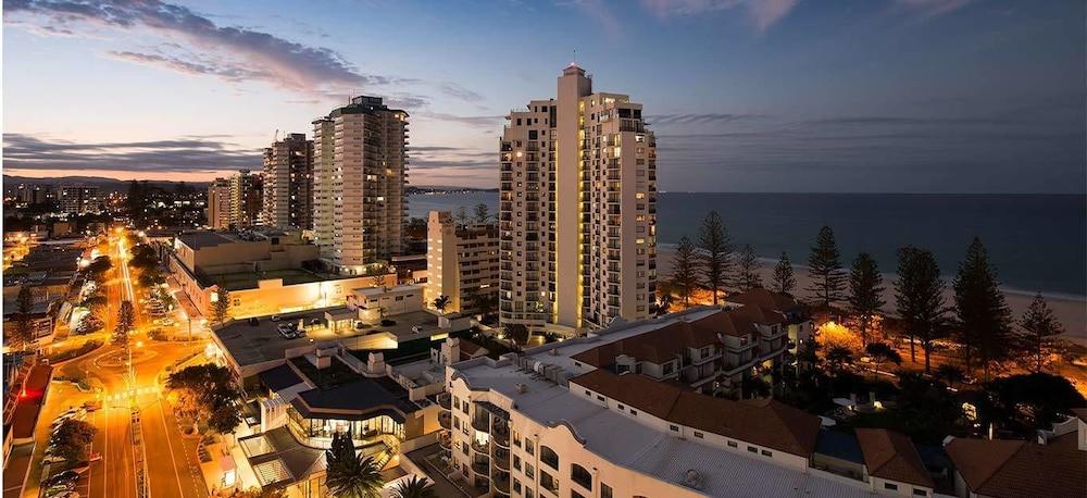 Beachcomber International Resort Coolangatta Eksteriør billede
