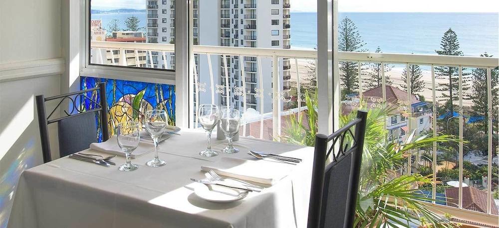 Beachcomber International Resort Coolangatta Eksteriør billede