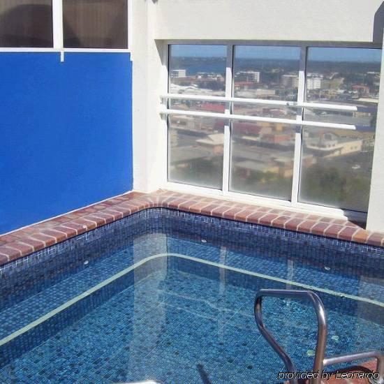Beachcomber International Resort Coolangatta Eksteriør billede